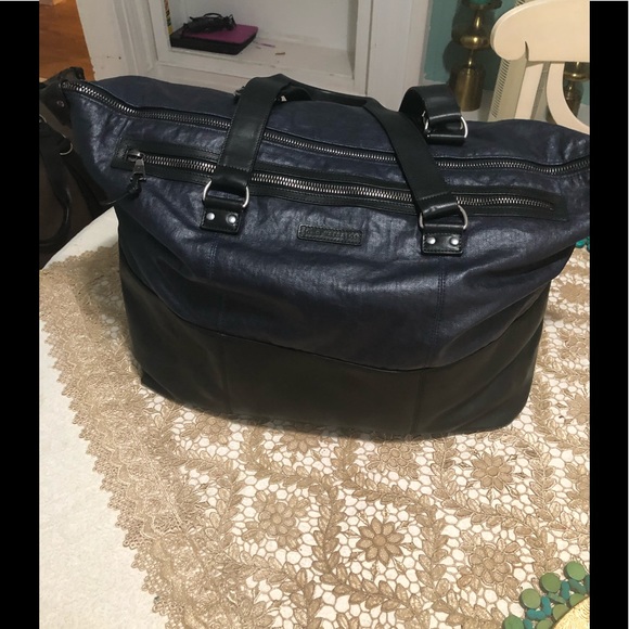 JOHN VARVATOS NAVY LEATHER DUFFEL BAG - Picture 2 of 8